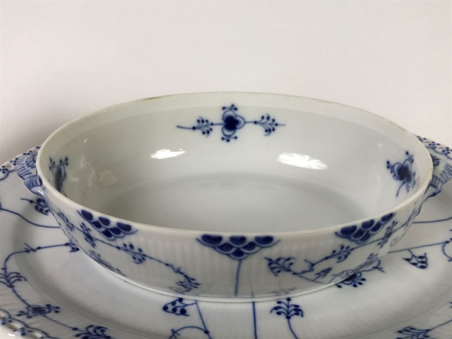 Royal Copenhagen Blue And White Soup Tureen With Tray Denmark [Photo 4]