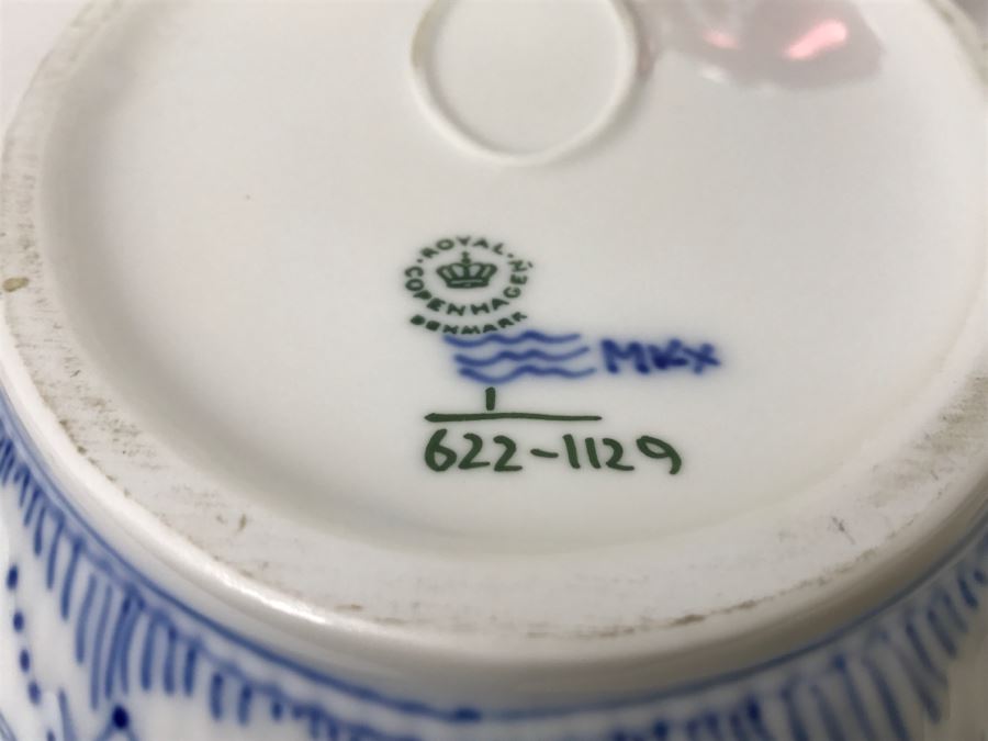 Royal Copenhagen Blue And White Soup Tureen With Tray Denmark [Photo 5]