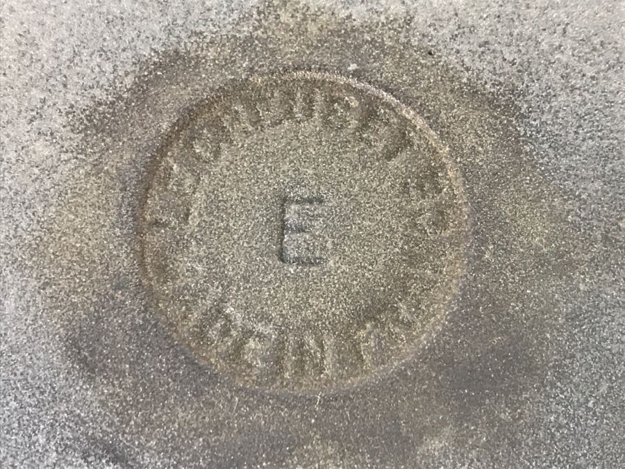 Vintage Orange Le Creuset Enameled Cast-Iron E 4.5 Quart Round French (Dutch) Oven [Photo 9]