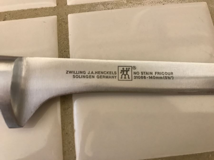 Cuisinart Wooden Knife Holder With Cuisinart Knives And Zwilling J.A. Henckels Solingen Germany Knives [Photo 5]