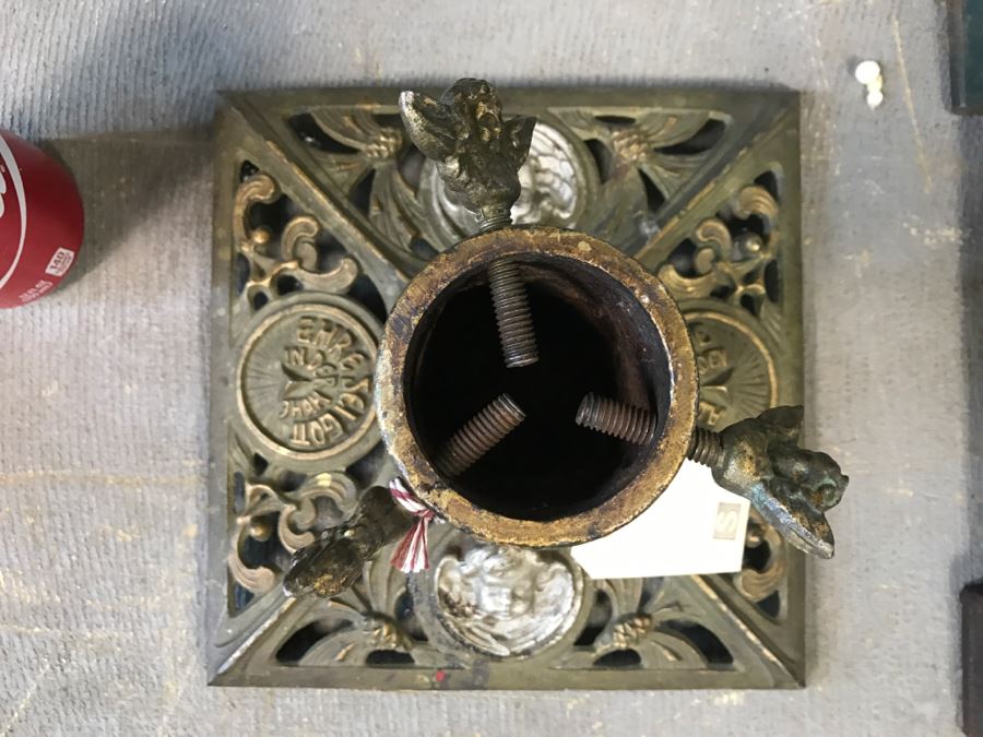 Christmas Decoration Lot With (3) Vintage Metal Christmas Tree Stands [Photo 6]