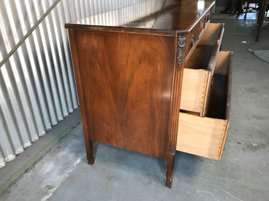 Antique Wooden Chest Of Drawers Dresser With Beatiful Floral Motif Inlay Work 3-Drawers [Photo 12]