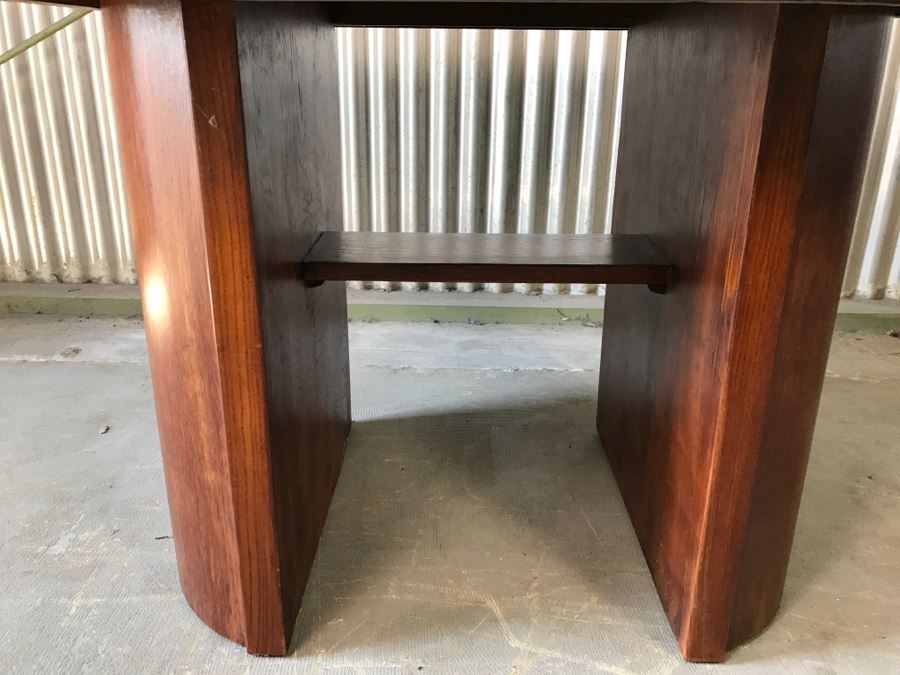 Vintage Gaming Table With Built In Leaves [Photo 8]