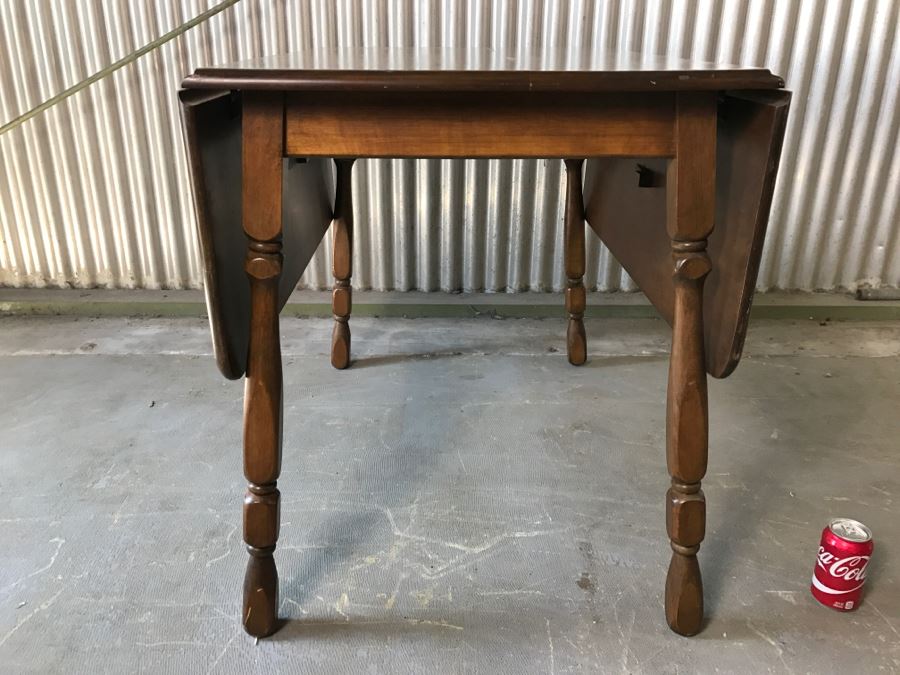 Vintage Wooden Drop Leaf Table With Turned Legs [Photo 5]