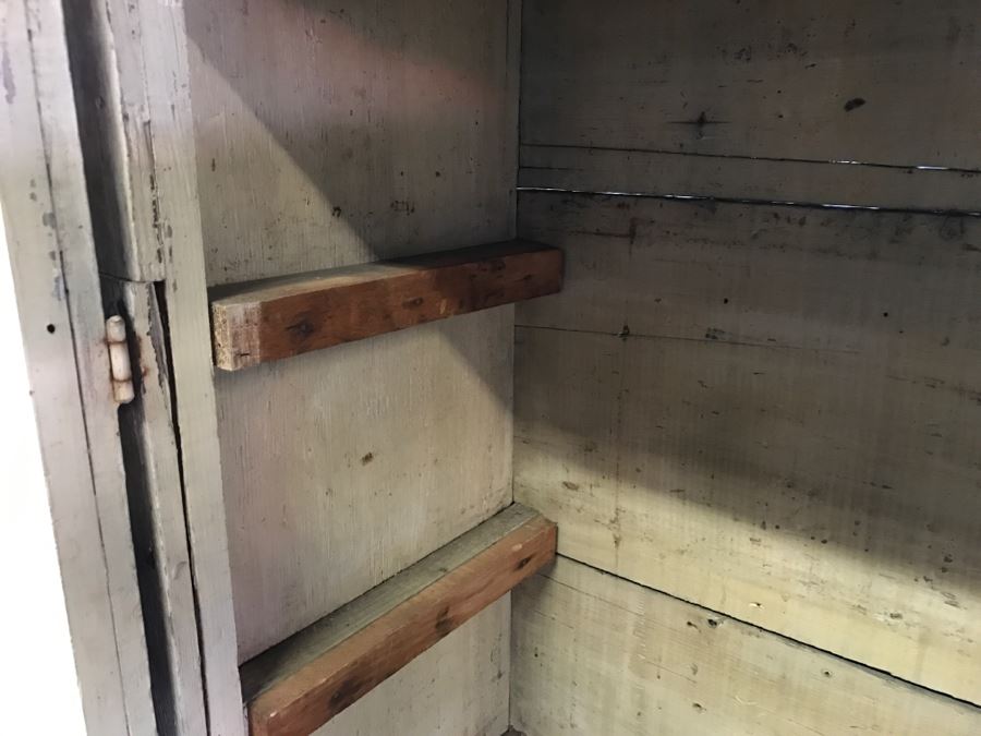 Vintage Shabby Chic White Cabinet (Note That Bottom Legs Need Reinforcing) [Photo 10]