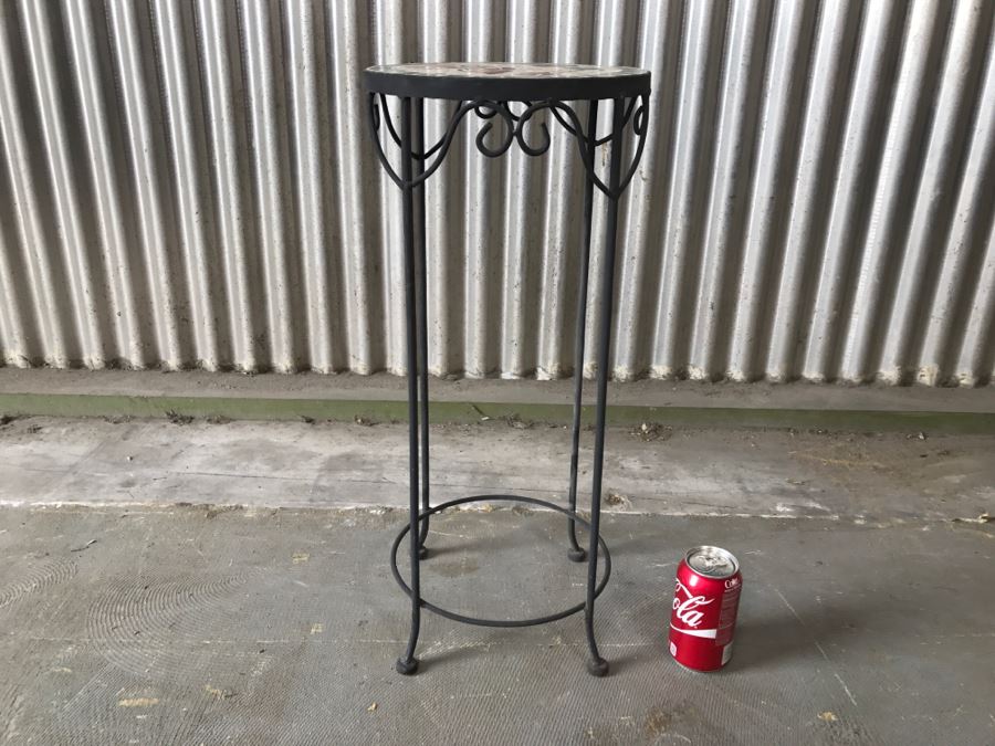 TIle Top Round Metal Table With Butterfly And Floral Motif [Photo 2]
