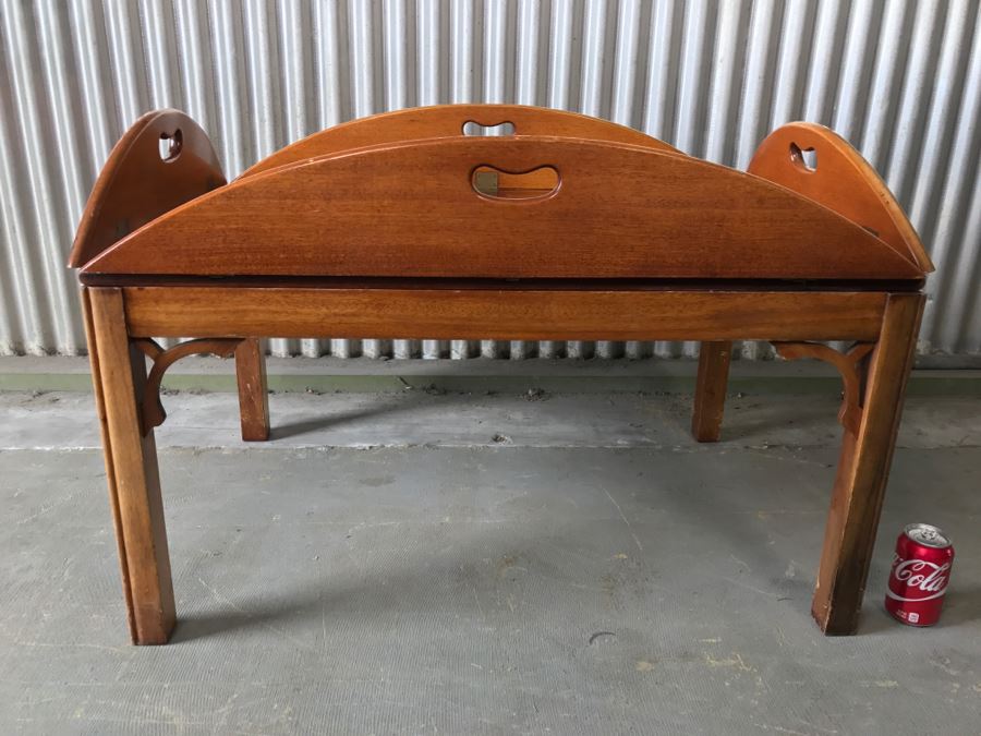 Oval Wooden Tray Top Table By Georgian Furnishing Co [Photo 2]