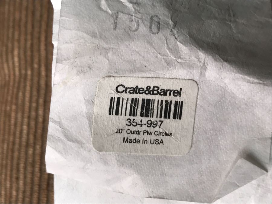 (5) Designer Throw Pillow Lot With Herringbone Blanket [Photo 8]