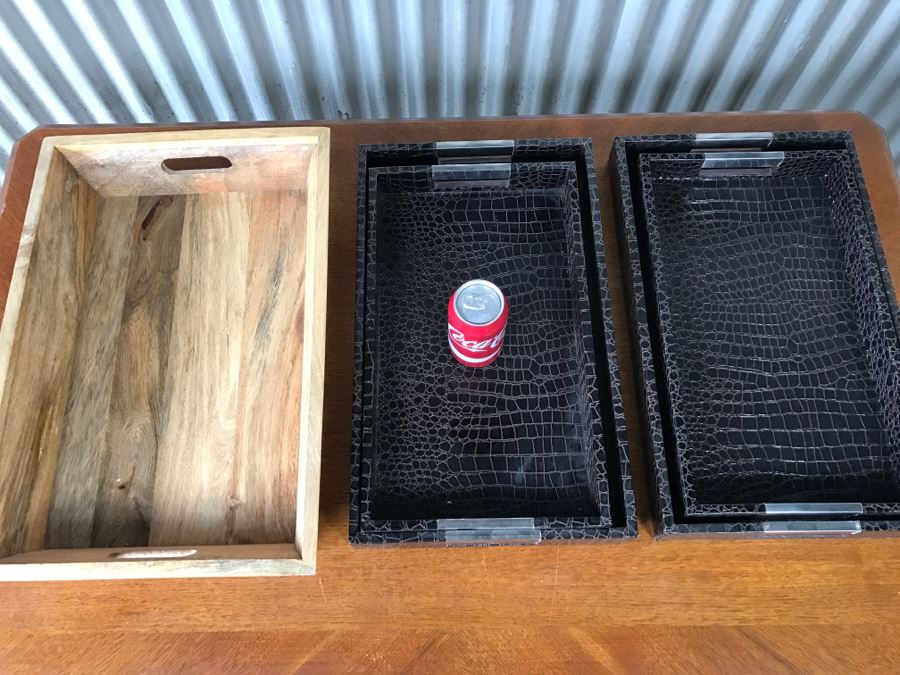 Large Wooden Tray And (4) Faux Leather Trays [Photo 4]