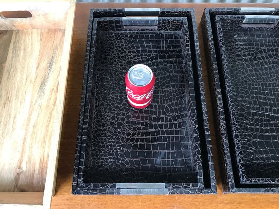 Large Wooden Tray And (4) Faux Leather Trays [Photo 6]