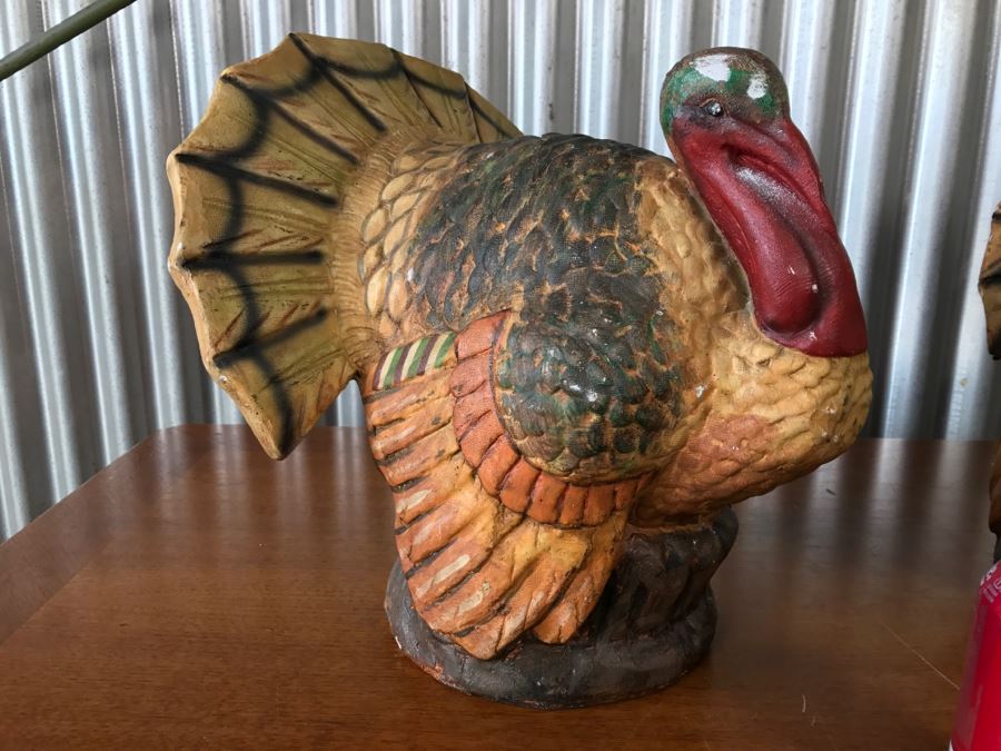 Pair Of Decorative Turkey Sculptures Figurines [Photo 2]