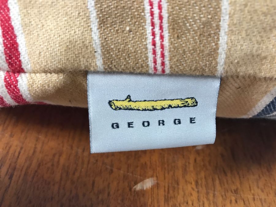 Large Dog Mattress By GEORGE [Photo 4]