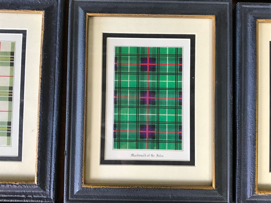 (11) Framed Tartan Wall Art Prints [Photo 14]