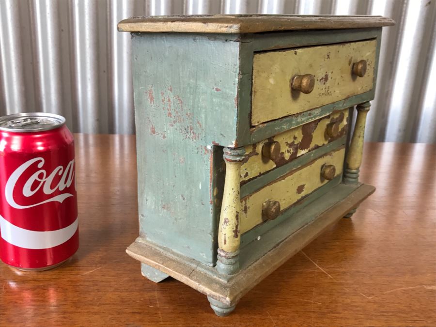 Small Shabby Chic 3-Drawer Box [Photo 4]