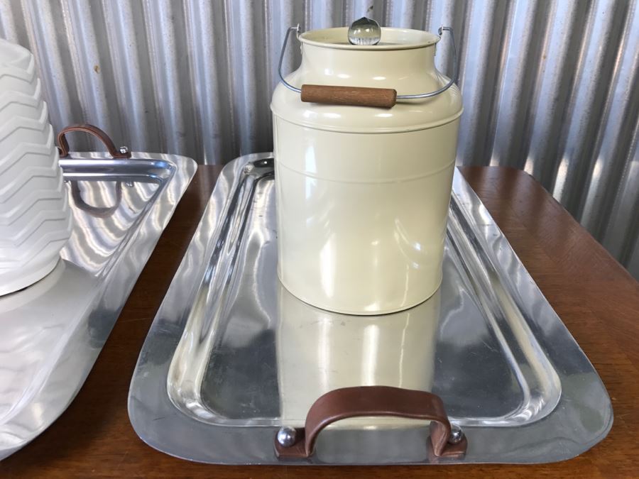 Several Metal Trays, Jug And White Vase [Photo 5]