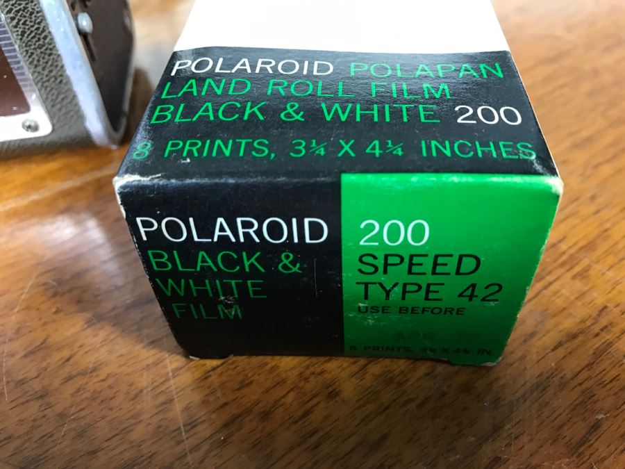 Polaroid Pathfinder Land Camera 'Box Only', Polaroid Close-Up Lens Kit With Box, Polaroid Black & White Film Unused With Box And Kodak Duaflex IV Camera [Photo 7]