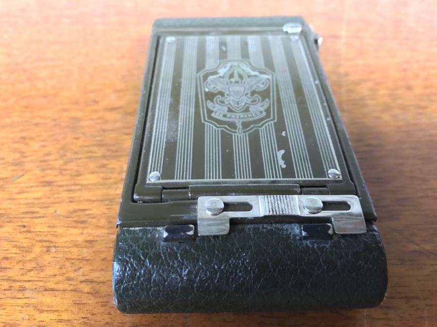 Vintage BOY SCOUT KODAK Bellows Camera In Good Condition Licensed Official Camera Boy Scouts Of America [Photo 8]