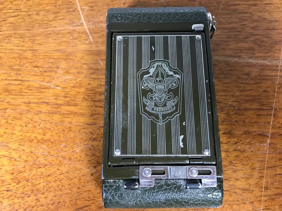 Vintage BOY SCOUT KODAK Bellows Camera In Good Condition Licensed Official Camera Boy Scouts Of America [Photo 3]