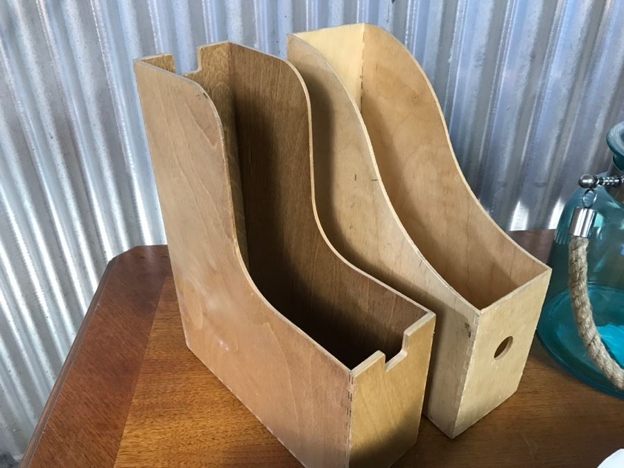 Home Decor Lot With Long Wooden Flower Holder And Faux Tree [Photo 6]