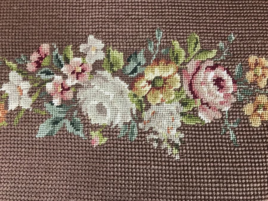 WURLITZER KORDEVON Art Deco Upright Spinet Piano S/N 195224 With Matching Needlepoint Piano Bench [Photo 14]