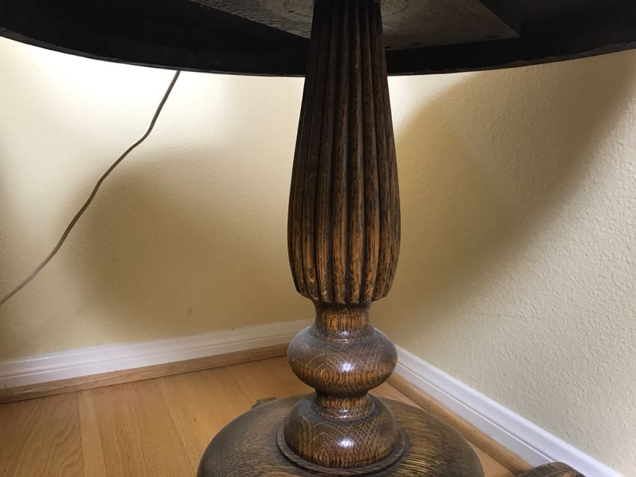 Vintage Round Tiger Oak Pedestal Table [Photo 3]