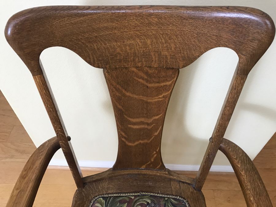 Antique Tiger Oak Armchair [Photo 6]