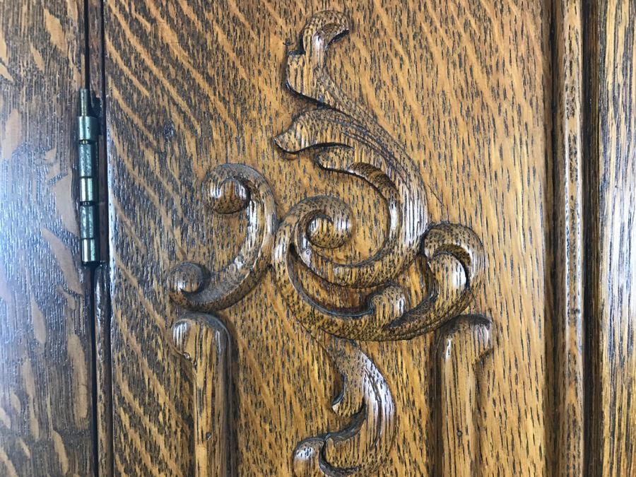 Stunning Antique Tiger Oak Armoire Cabinet With Shelving And Beveled Glass Mirror [Photo 5]