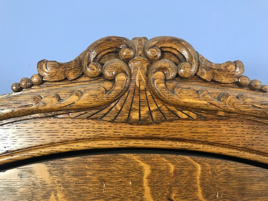 Stunning Antique Tiger Oak Armoire Cabinet With Shelving And Beveled Glass Mirror [Photo 4]