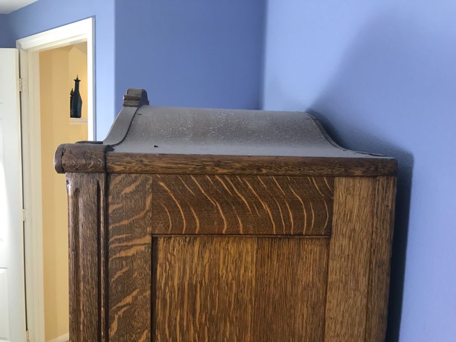 Stunning Antique Tiger Oak Armoire Cabinet With Shelving And Beveled Glass Mirror [Photo 8]