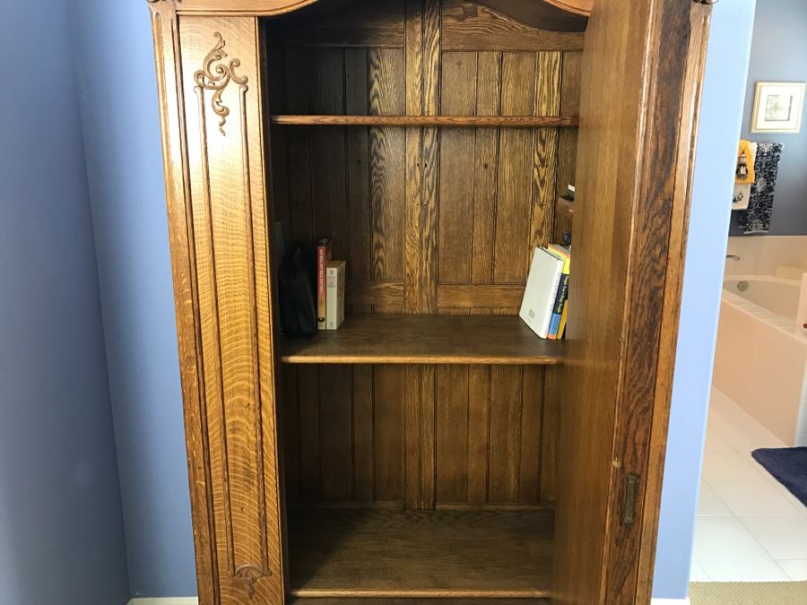 Stunning Antique Tiger Oak Armoire Cabinet With Shelving And Beveled Glass Mirror [Photo 13]