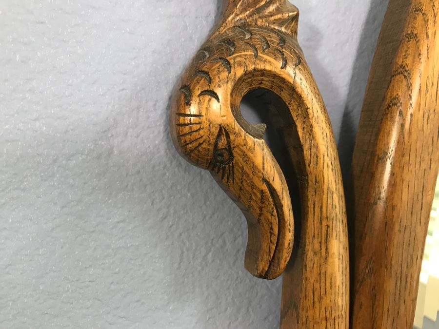 Vintage Tiger Oak Vanity Desk With Beveled Glass Mirror, Queen Anne Legs And Beautiful Wood Carvings [Photo 5]