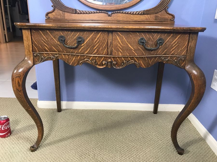 Vintage Tiger Oak Vanity Desk With Beveled Glass Mirror, Queen Anne Legs And Beautiful Wood Carvings [Photo 10]