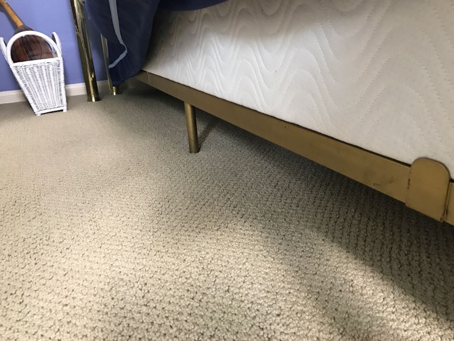 Queen Size Brass Bed And Frame - Does Not Include Mattress, Box Spring Or Bedding [Photo 6]