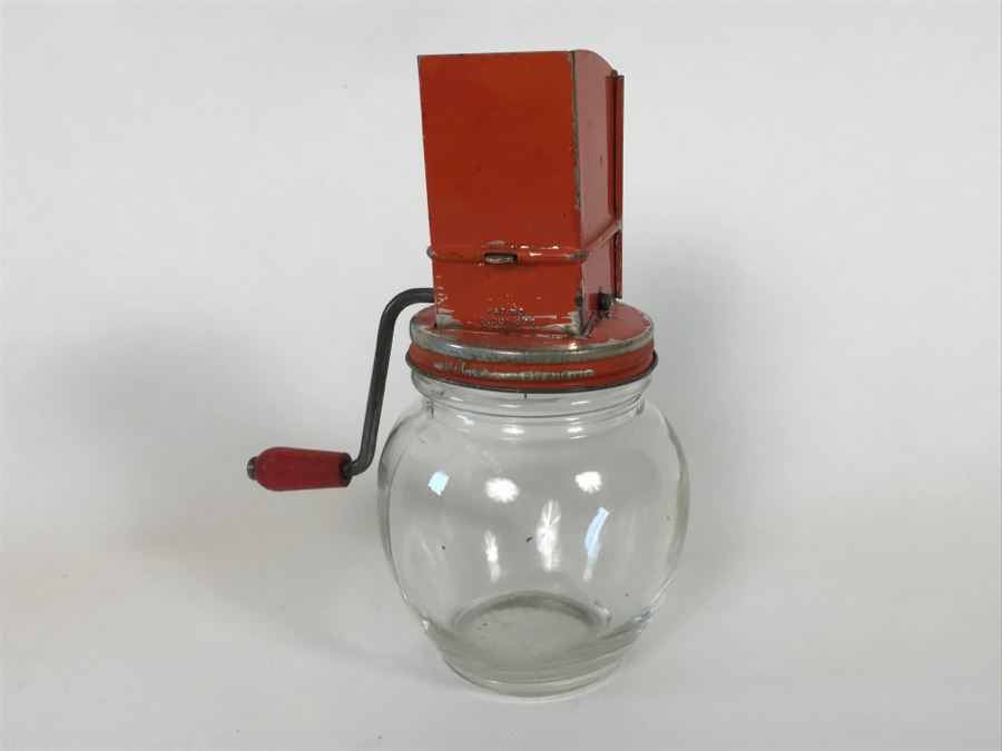 Vintage Grinder [Photo 5]