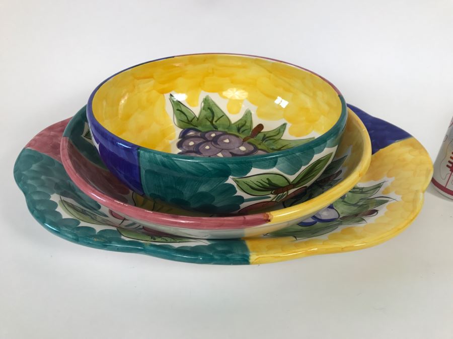 (2) Large Bowls And Platter - Fruita De Roma Tabletops Unlimited Hand Painted [Photo 2]