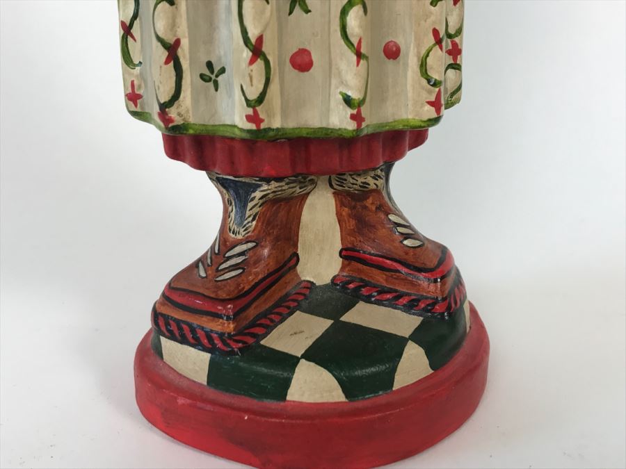 Vintage 1994 Vaillancourt Folk Art Figurine Signed Underneath [Photo 7]