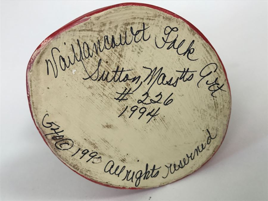 Vintage 1994 Vaillancourt Folk Art Figurine Signed Underneath [Photo 2]