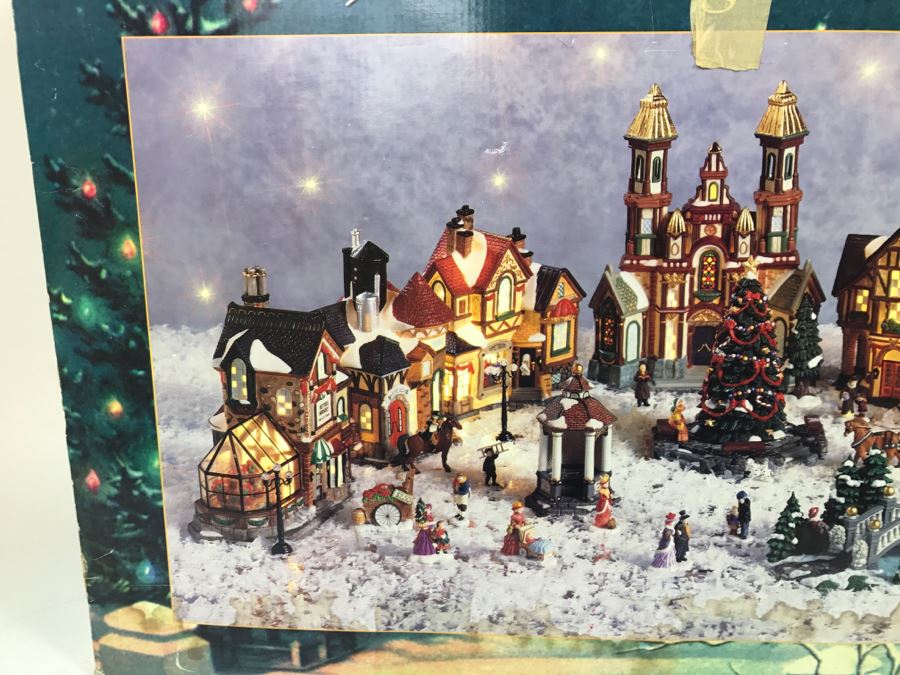 39 Piece Lighted Christmas Village Set [Photo 3]