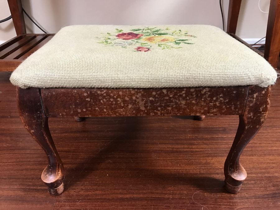 Vintage Needlepoint Stool [Photo 5]