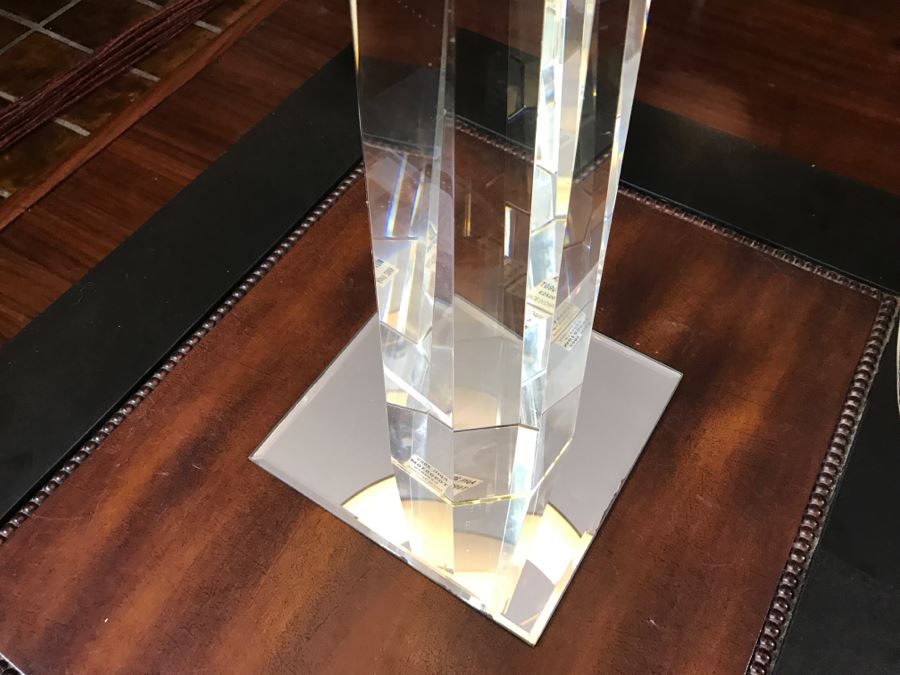 Pair Of Contemporary [Correction] Heavy Glass Lamps (Note One Shade Is Damaged) [Photo 4]