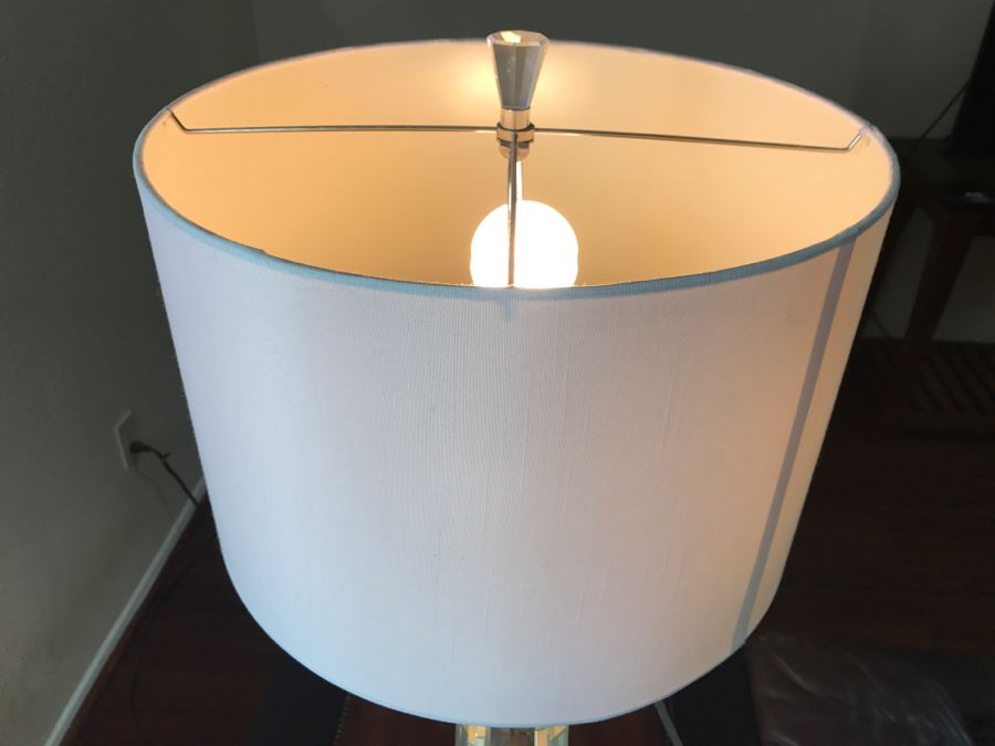 Pair Of Contemporary [Correction] Heavy Glass Lamps (Note One Shade Is Damaged) [Photo 9]