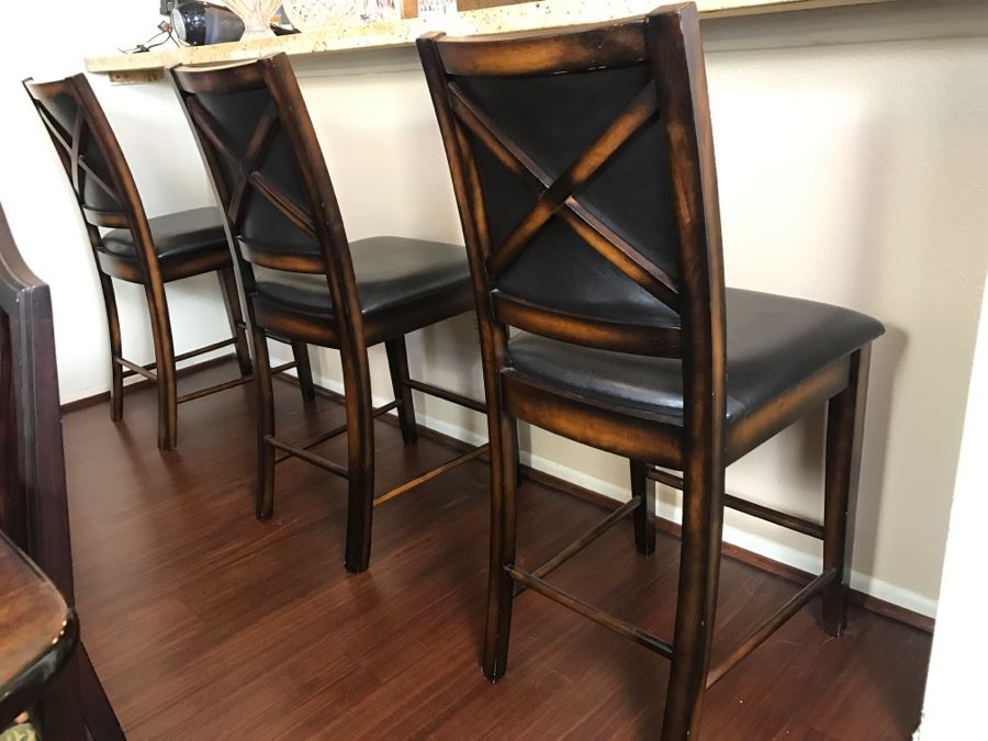 Set Of 3 Counter Height Bar Stools