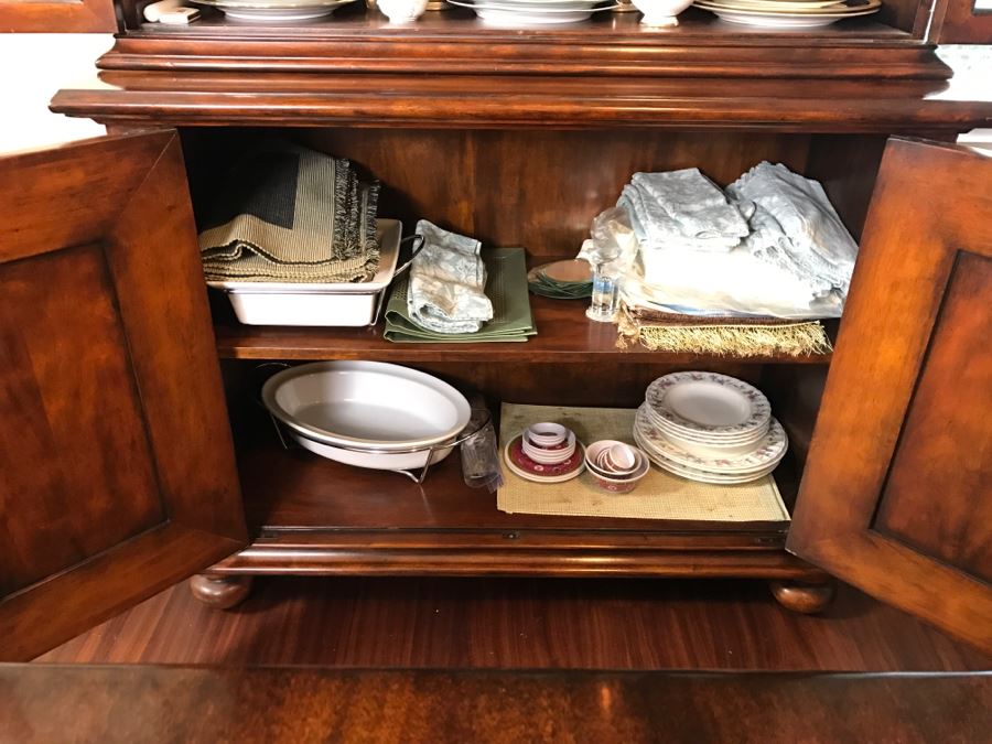 Nice Vertical 2-Piece China Cabinet With Lighting [Photo 10]