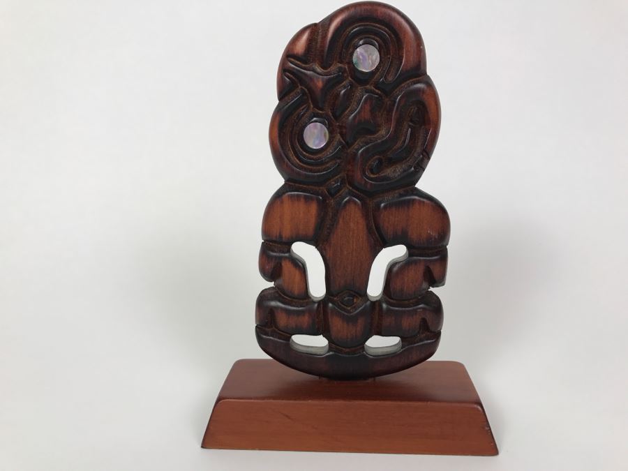 Carved Wooden Sculpture From Rotorua New Zealand With Mother Of Pearl Eyes [Photo 2]