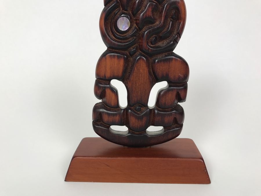 Carved Wooden Sculpture From Rotorua New Zealand With Mother Of Pearl Eyes [Photo 5]