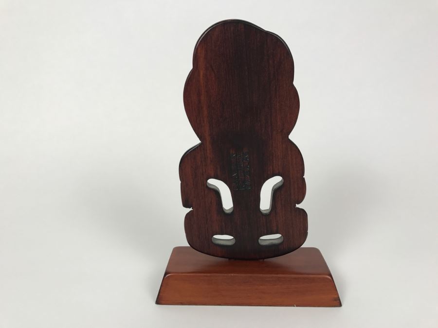 Carved Wooden Sculpture From Rotorua New Zealand With Mother Of Pearl Eyes [Photo 8]