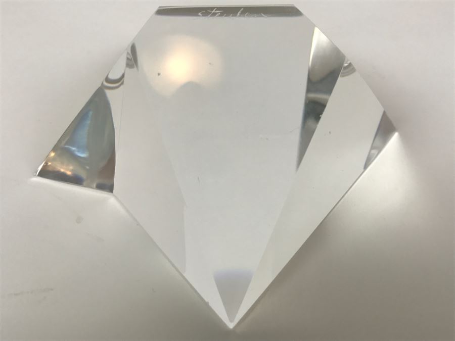 STEUBEN Glass Sculpture Paperweight Etched Signed [Photo 2]