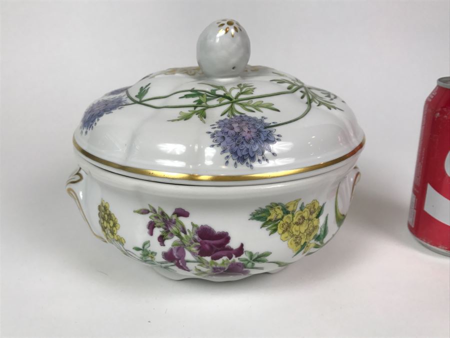 Spode Stafford Flowers England Covered Dish