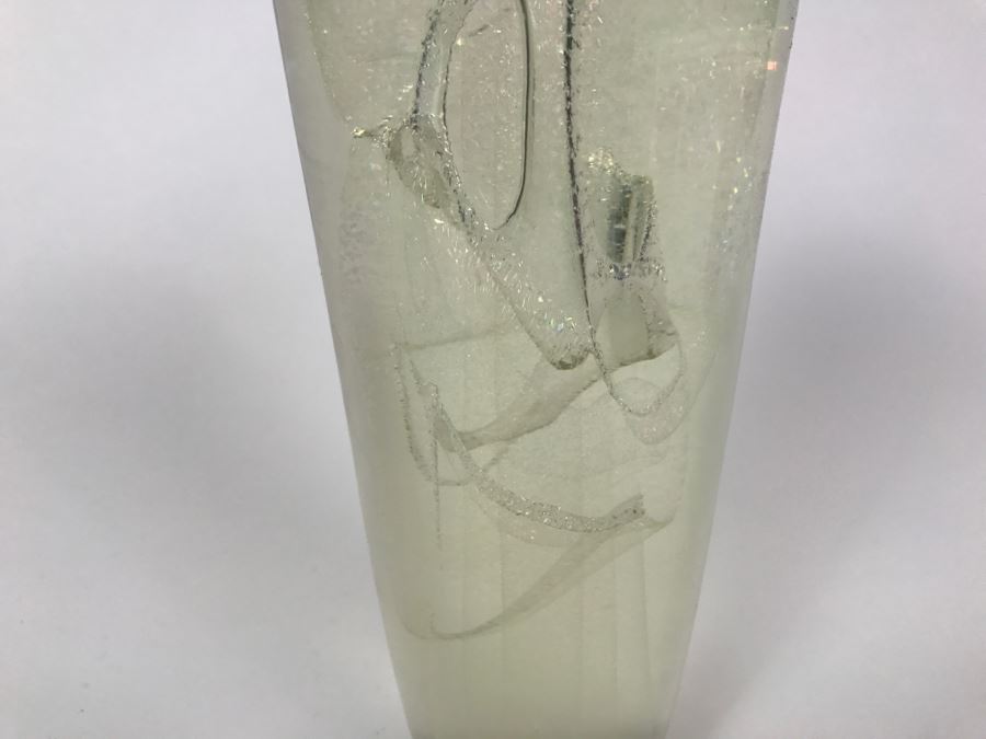Vintage 1987 Art Glass Sculpture Signed Underneath [Photo 11]
