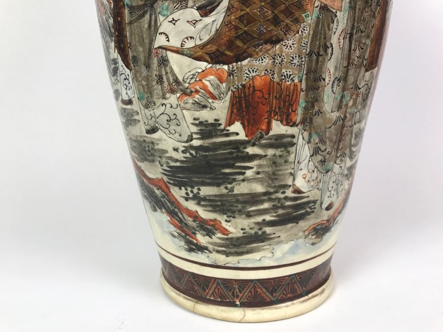 Stunning Large 24' Antique Asian Detailed Hand Painted Vase [Photo 23]